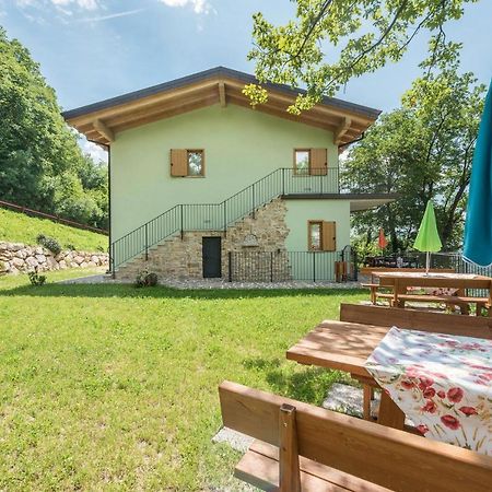 Nonno Bigi Tulipano Apartment Tremosine Luaran gambar